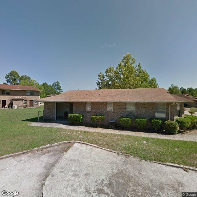 Photo of Tyndall Pointe Luxury Townhomes. Affordable housing located at 160 N Fox Ave Panama City, FL 32404