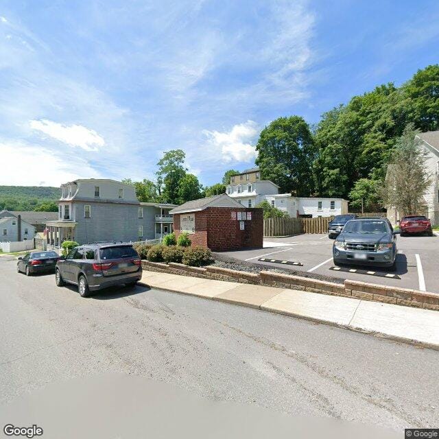 Photo of LAUREL RUN COMMONS. Affordable housing located at 406 PITT ST TAMAQUA, PA 18252