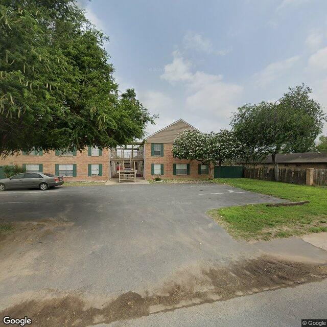 Photo of 1006 W Kelly Ave. Affordable housing located at 1006 W Kelly Ave Pharr, TX 78577