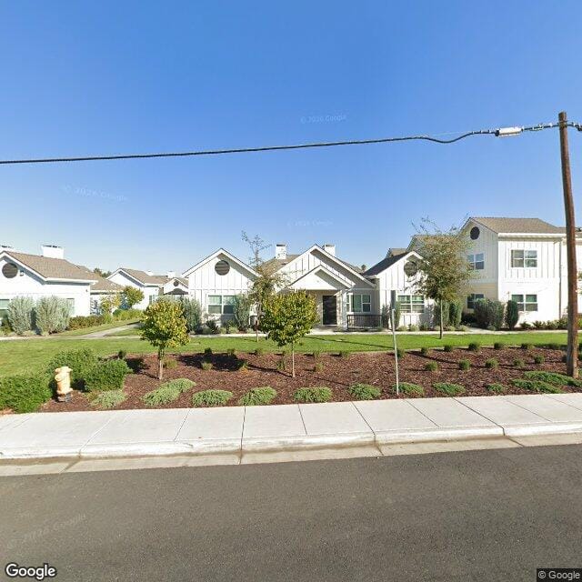 Photo of COTTAGE VILLAGE SENIOR APARTMENTS. Affordable housing located at 510 COTTAGE AVENUE MANTECA, CA 95336