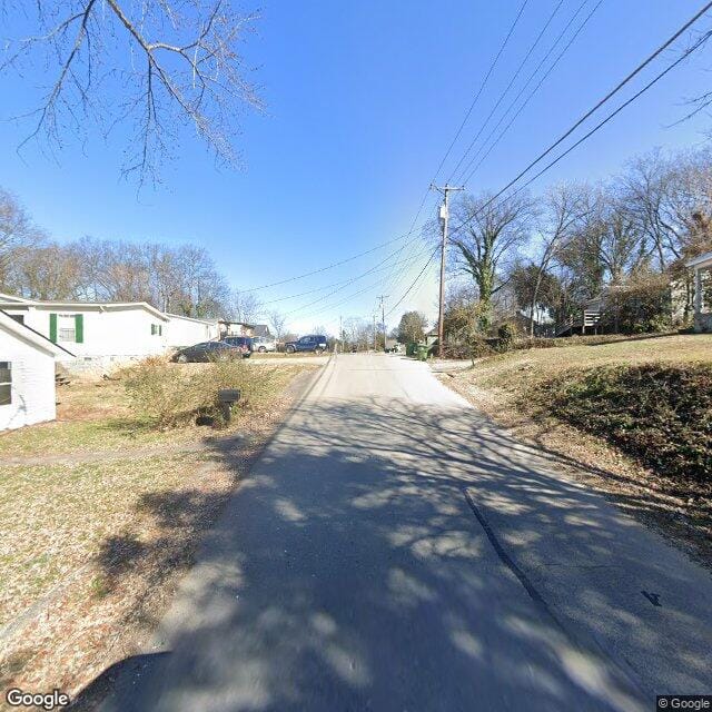 Photo of DOLL ST. Affordable housing located at 906 DOLL AVE MARYVILLE, TN 37801