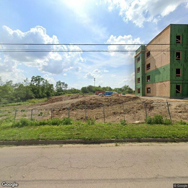 Photo of Flats on Wolf Creek. Affordable housing located at 2915 Olive Rd Trotwood, OH 45426