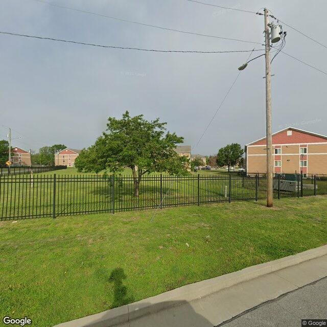 Photo of OAK MEADOWS. Affordable housing located at 1502 S MICHIGAN AVE JOPLIN, MO 64804