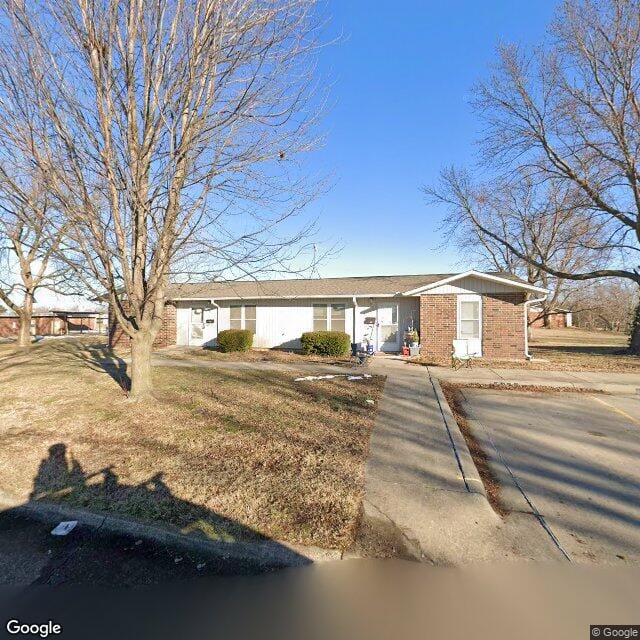 Photo of Lebanon Housing Authority. Affordable housing located at 1225 MAPLE Lane LEBANON, MO 65536