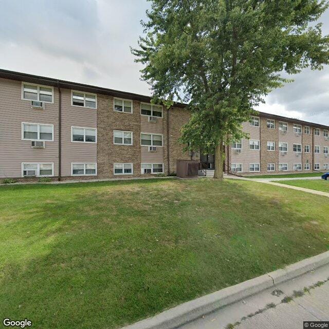 Photo of LASALLE MANOR. Affordable housing located at 1135 TENTH ST LA SALLE, IL 61301