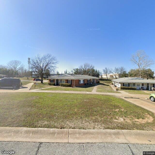 Photo of Webb City Housing Authority. Affordable housing located at 415 N WASHINGTON Dr WEBB CITY, MO 64870