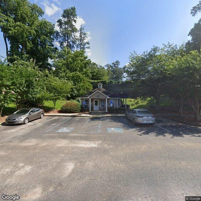 Photo of Crestwood Park. Affordable housing located at 925 Gresham Ave NE Marietta, GA 30060