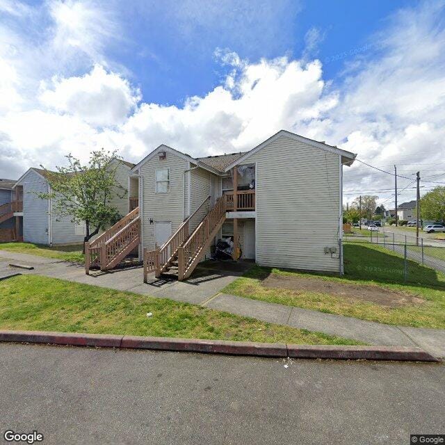 Photo of COMMONWEALTH APARTMENTS at 1401 SOUTH M STREET TACOMA, WA 98405