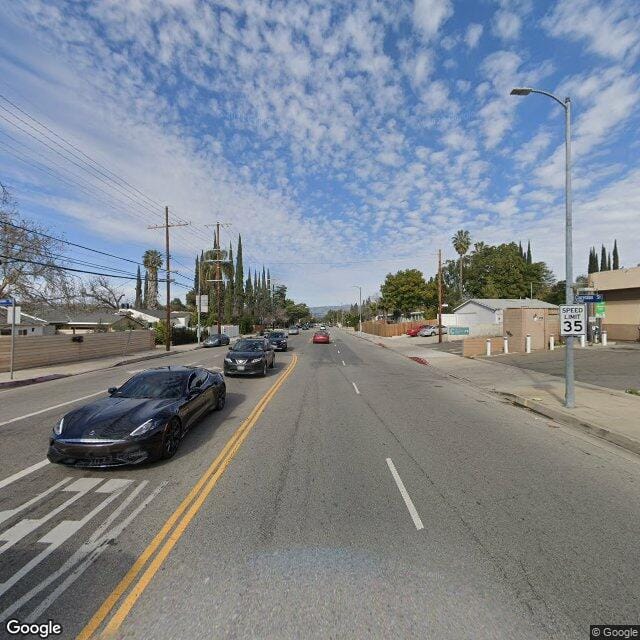 Photo of The Clarendon Apartments. Affordable housing located at 22121 Clarendon St Woodland Hills, CA 91367