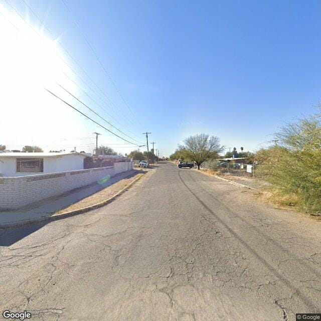 Photo of MacArthur Apartments. Affordable housing located at 137 W Macarthur St Tucson, AZ 85714