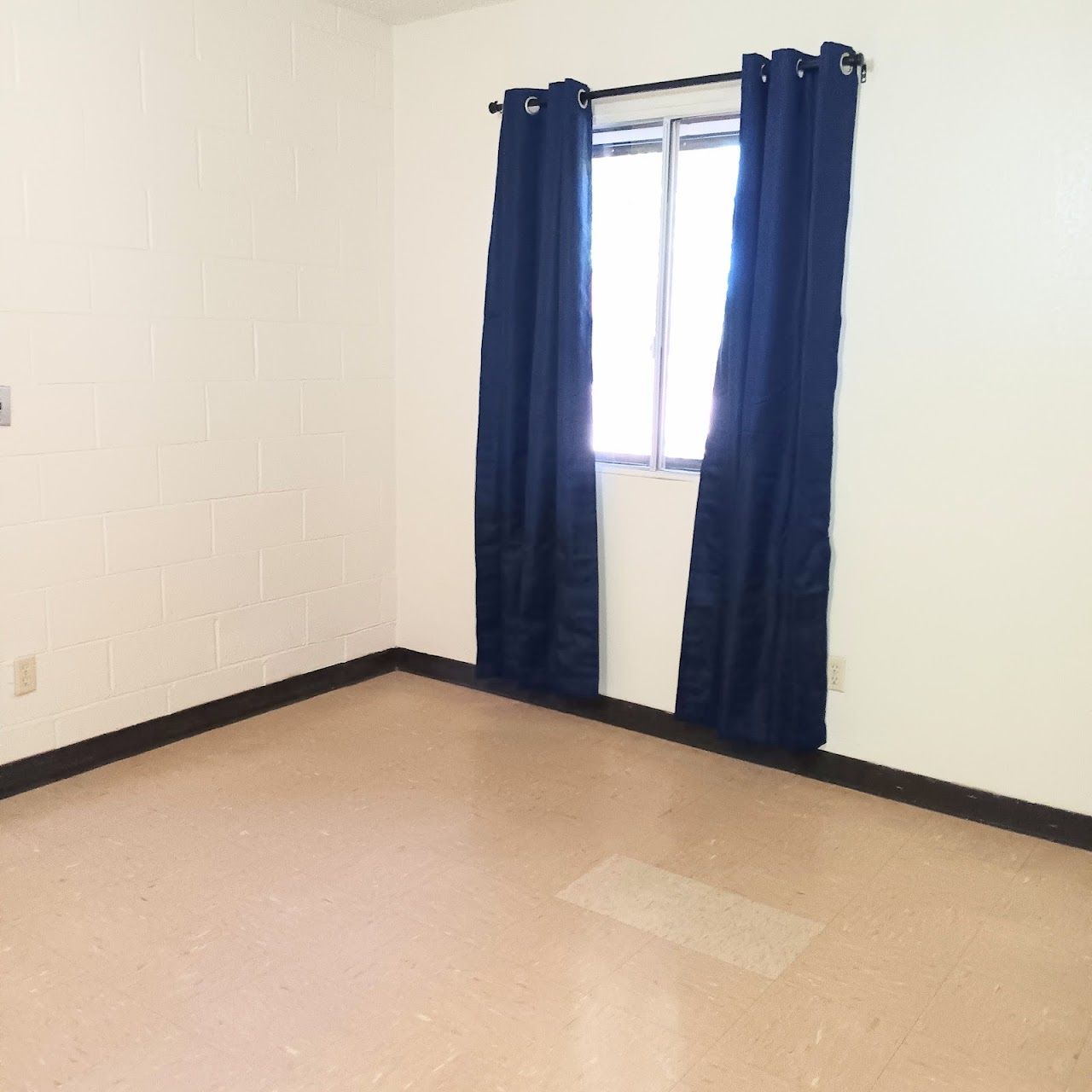 Photo of South Tucson Housing Authority. Affordable housing located at 1713 S 3RD Avenue SOUTH TUCSON, AZ 85713
