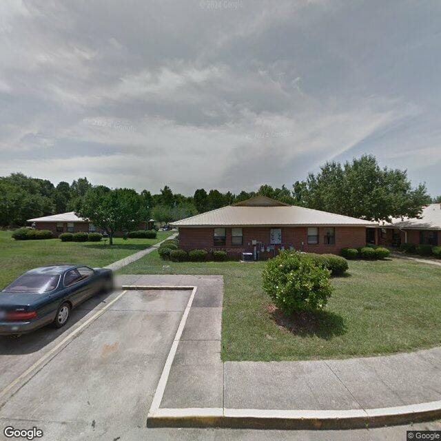 Photo of HAZLEHURST MANOR at 523 LAKE ST HAZLEHURST, MS 39083