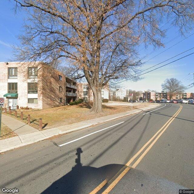 Photo of GRANDVIEW. Affordable housing located at 3404 CARLIN SPRINGS RD FALLS CHURCH, VA 22041