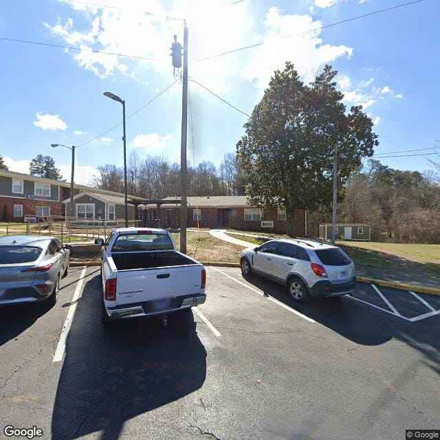 Photo of LOUDON GARDENS APARTMENTS. Affordable housing located at 641 CLYDE ST. LOUDON, TN 37774