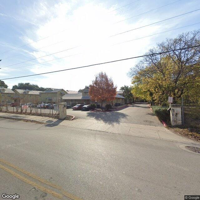 Photo of GUILD PARK APTS at 750 W MAYFIELD BLVD SAN ANTONIO, TX 78211