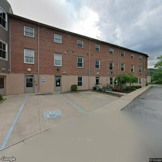 Photo of 420 E BROAD ST. Affordable housing located at 420 E BROAD ST TAMAQUA, PA 18252