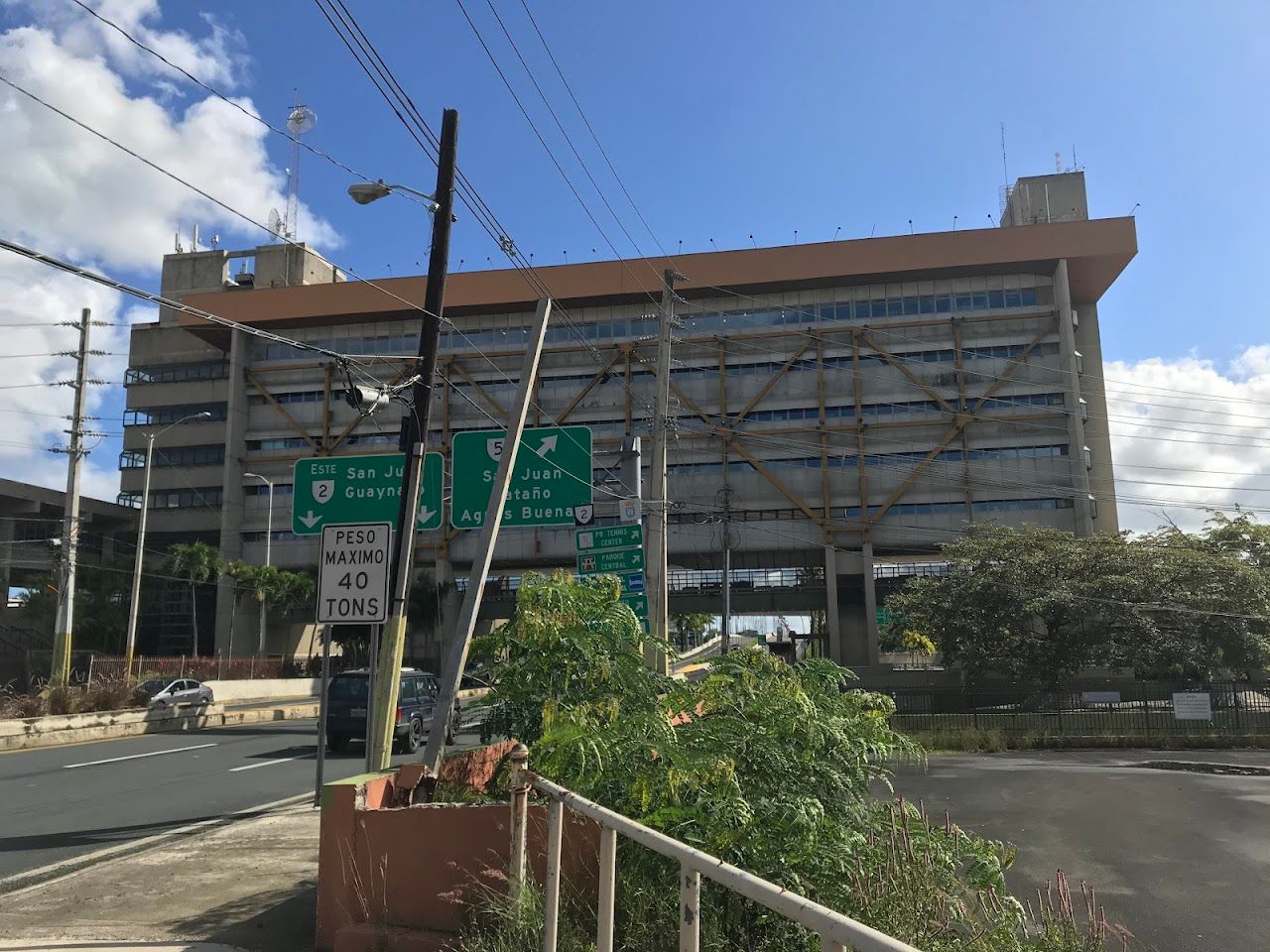 Photo of MUNICIPALITY OF BAYAMON. Affordable housing located at Carretera #2 Esquina 5 BAYAMON, PR 960