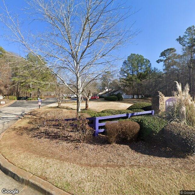Photo of Townhomes at Pinehill. Affordable housing located at 600 S Pine Hill Rd Griffin, GA 30224