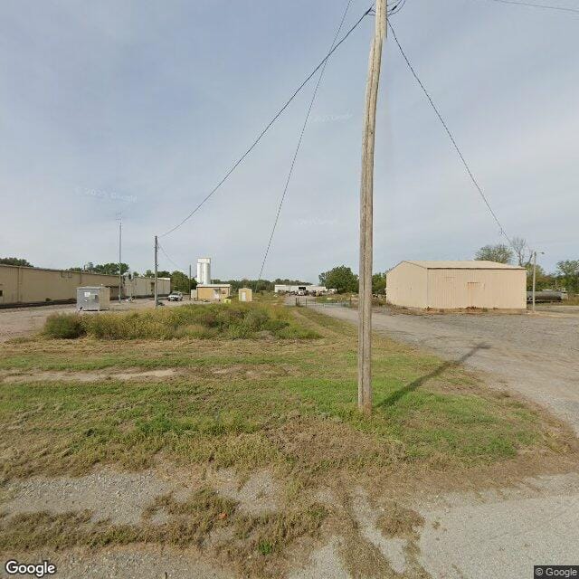 Photo of Crawford County. Affordable housing located at 401 North Sinnet GIRARD, KS 66743