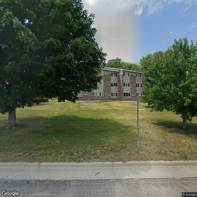Photo of Maplewood Apartments. Affordable housing located at 1320 N 5th St Saint Peter, MN 56082