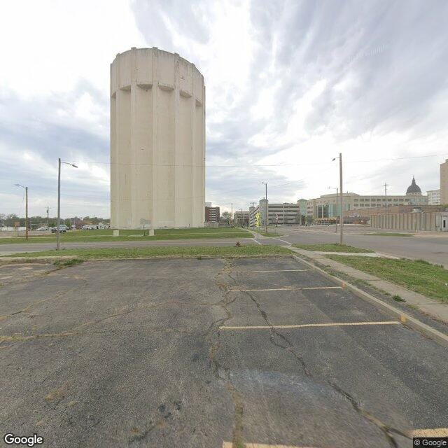 Photo of Union at Tower District. Affordable housing located at 1104 Southeast Quincy Street Topeka, KS 66612