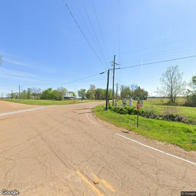 Photo of LEAD-BAYOU-APTS at 1350 MOON LAKE RD DUNDEE, MS 38626