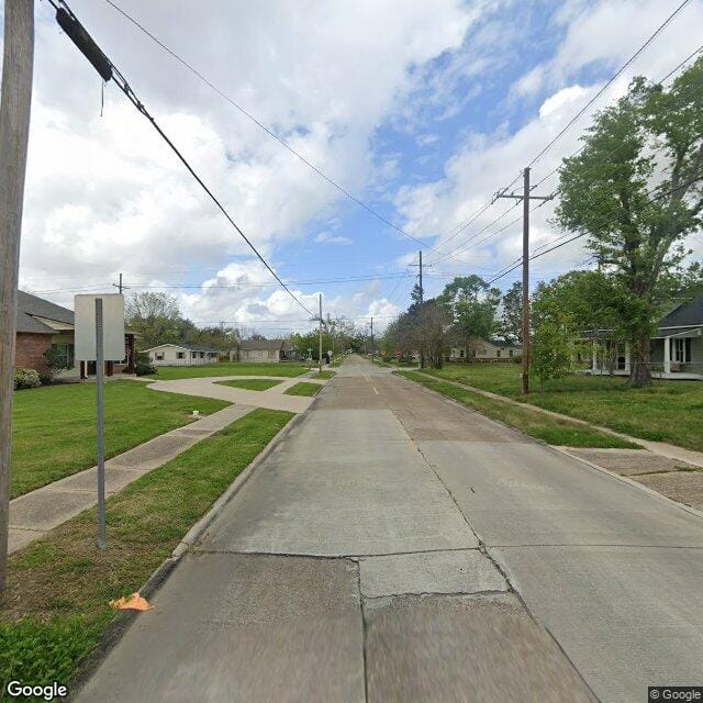 Photo of Arbours at Bordeaux. Affordable housing located at 622 Penn St Lake Charles, LA 70601