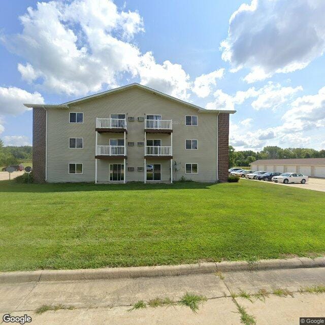 Photo of BUFFALO RUN APTS at 400 13TH AVE NW OELWEIN, IA 50662