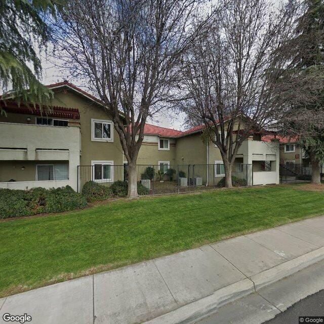 Photo of VILLA ROBLES APTS. Affordable housing located at 450 W SPRINGVILLE DR PORTERVILLE, CA 93257