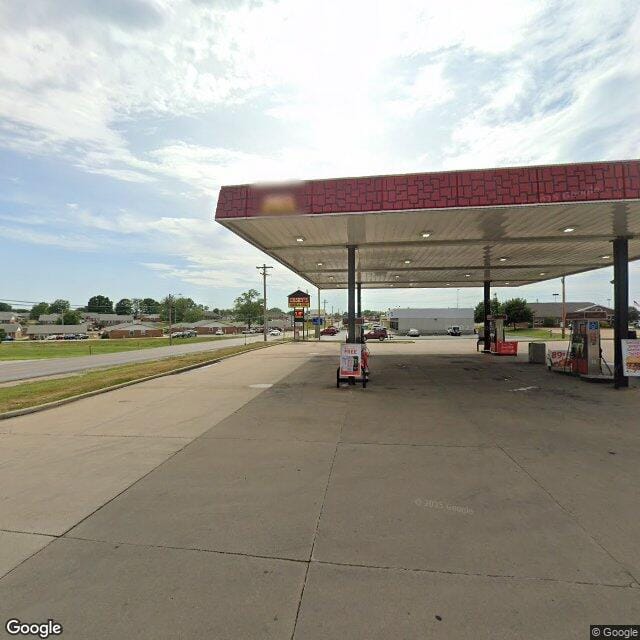 Photo of WEATHERBY RIDGE at 809 E. BRIGGS DRIVE MACON, MO 63552