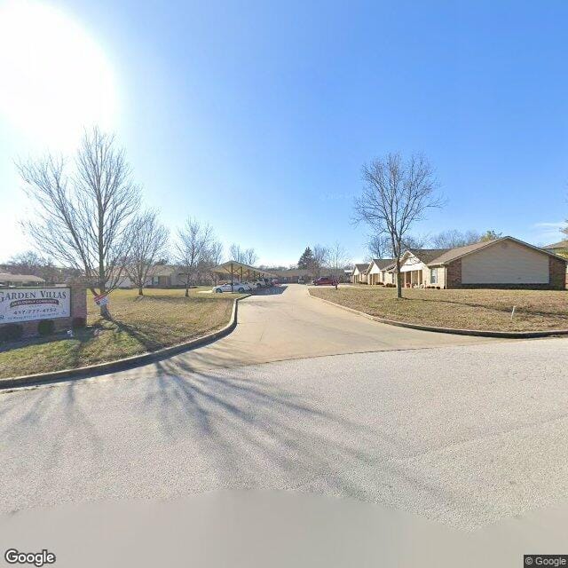 Photo of GARDEN VILLAS APTS. Affordable housing located at 2255 S PIKE AVE BOLIVAR, MO 65613