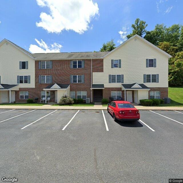 Photo of Cedar Glen I. Affordable housing located at 15 Madeline Cir Morgantown, WV 26508