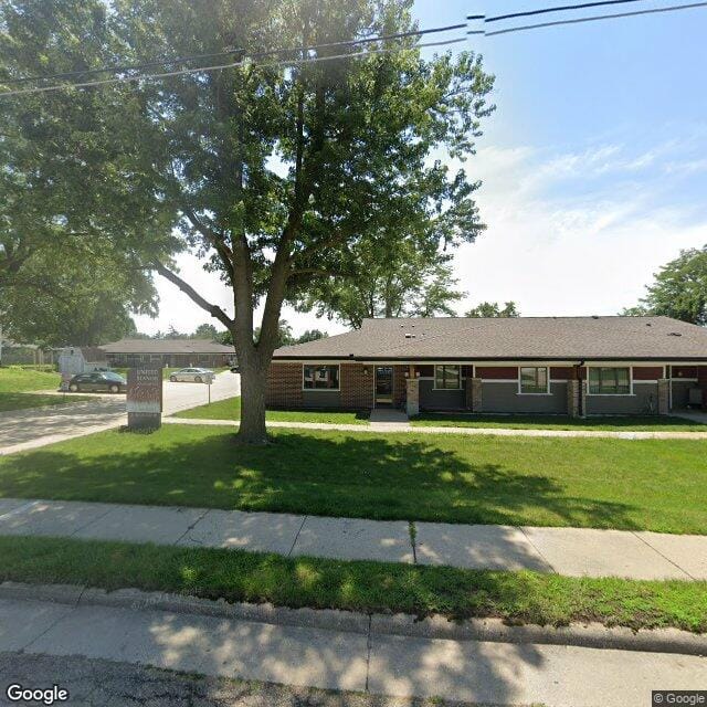 Photo of UNITED MANOR. Affordable housing located at 707 14TH ST DE WITT, IA 52742