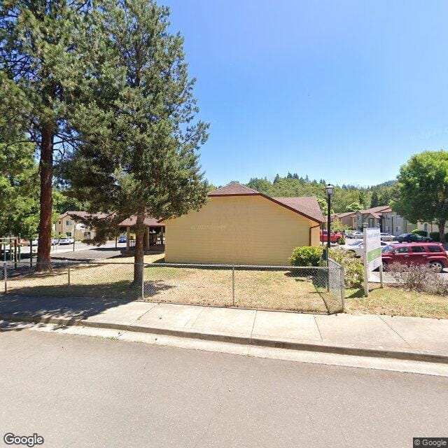 Photo of STAGECOACH APTS. Affordable housing located at 601 STAGE COACH RD CANYONVILLE, OR 97417
