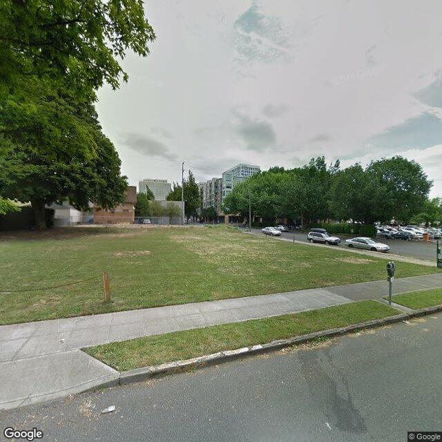 Photo of MIRACLES-CENTRAL APARTMENTS at 1306 NE 2ND AVENUE PORTLAND, OR 97232