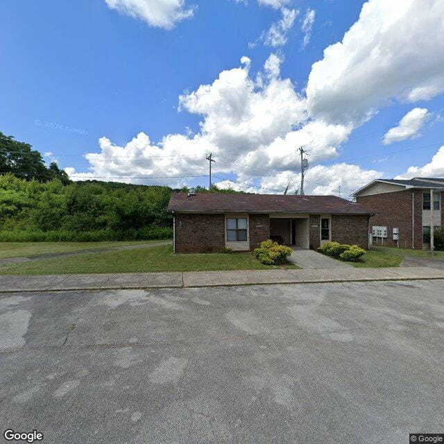 Photo of COURTNEY SQUARE APTS. Affordable housing located at 100 COURTNEY SQ RD ROCKWOOD, TN