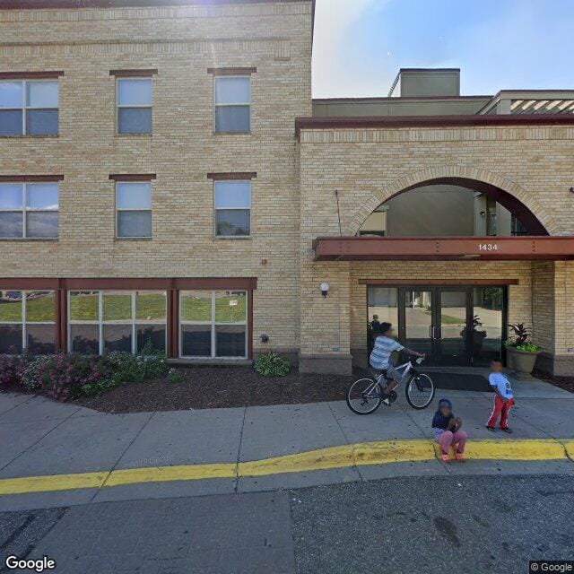 Photo of RIVER RUN APARTMENTS at 1434 MARSHALL STREET NE MINNEAPOLIS, MN 55413