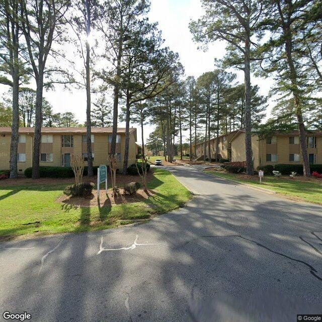Photo of HARMONY GROVE APARTMENTS. Affordable housing located at 2016 OLIVE SPRINGS RD SE MARIETTA, GA 30060