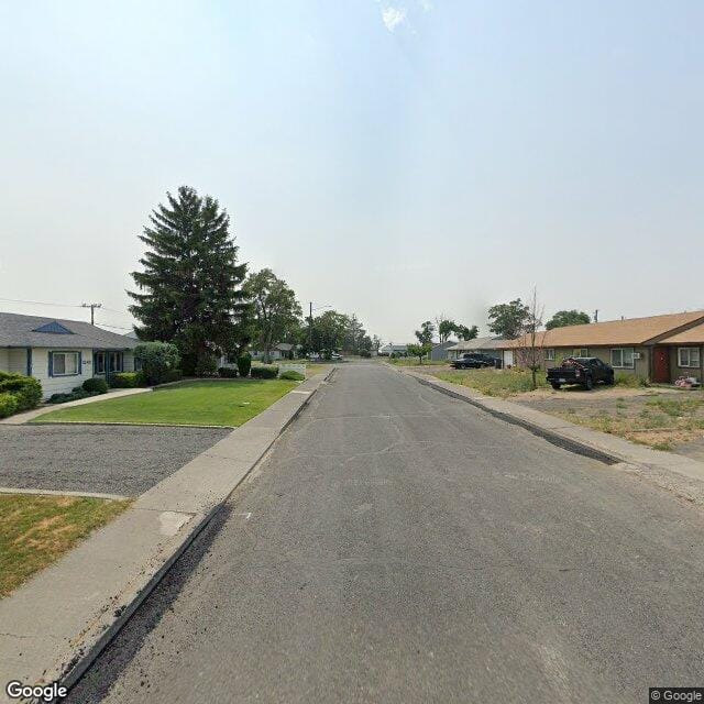 Photo of Pershing Apartments. Affordable housing located at 1239 Moses St Moses Lake, WA 98837