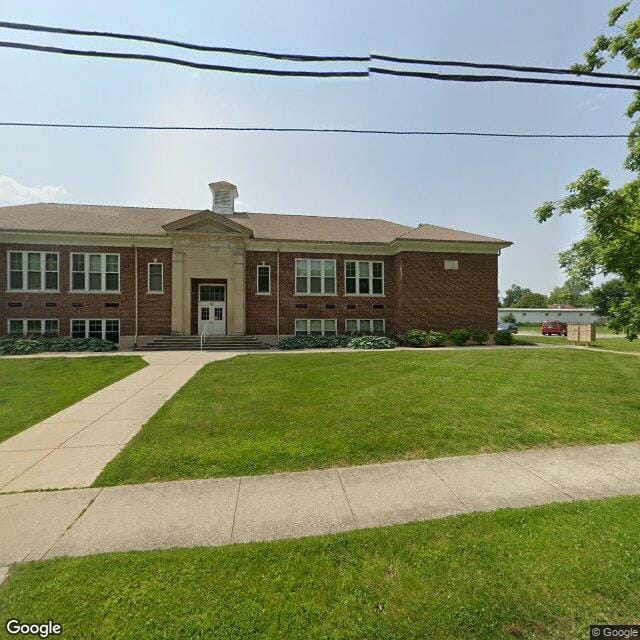 Photo of MILLER ASBURY APARTMENTS. Affordable housing located at 522 ANDERSON ST GREENCASTLE, IN 46135