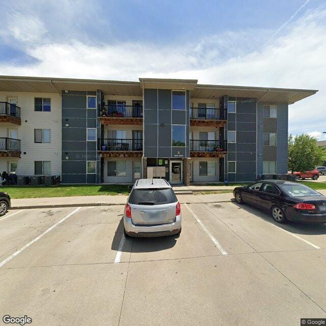 Photo of Broadway Heights Apartments. Affordable housing located at 4282 E 50th St Des Moines, IA 50317