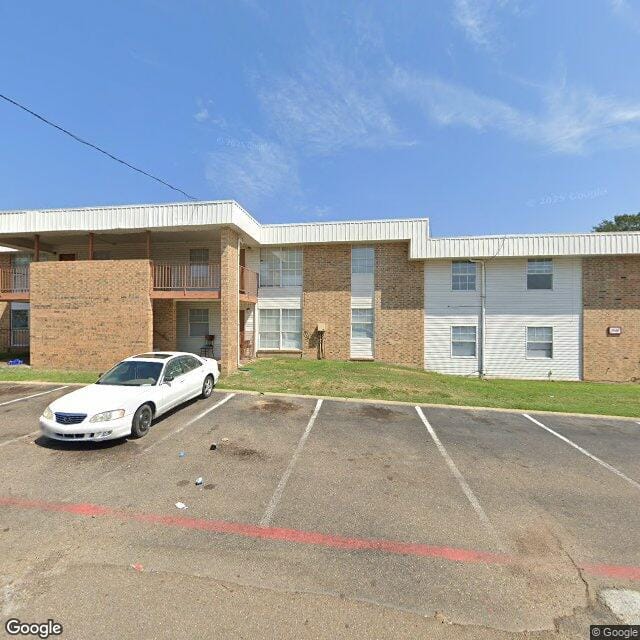 Photo of Town North Apartments. Affordable housing located at 4624 Elizabeth St Texarkana, TX 75503