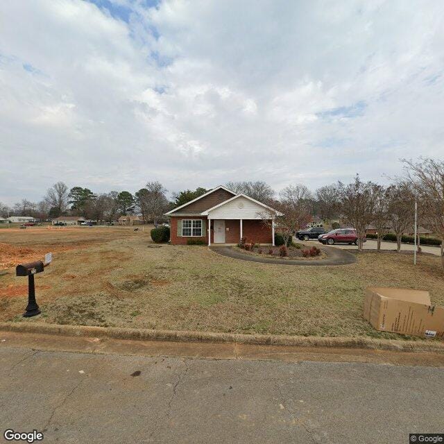 Photo of TANNER ESTATES at 33 S FULTON ST FLORENCE, AL 35630