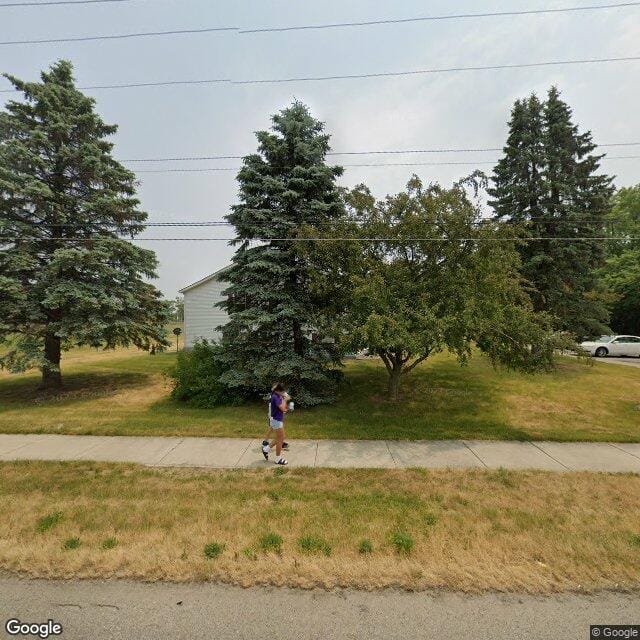 Photo of Fieldcrest Apartments. Affordable housing located at 151 Wayne St Bronson, MI 49028