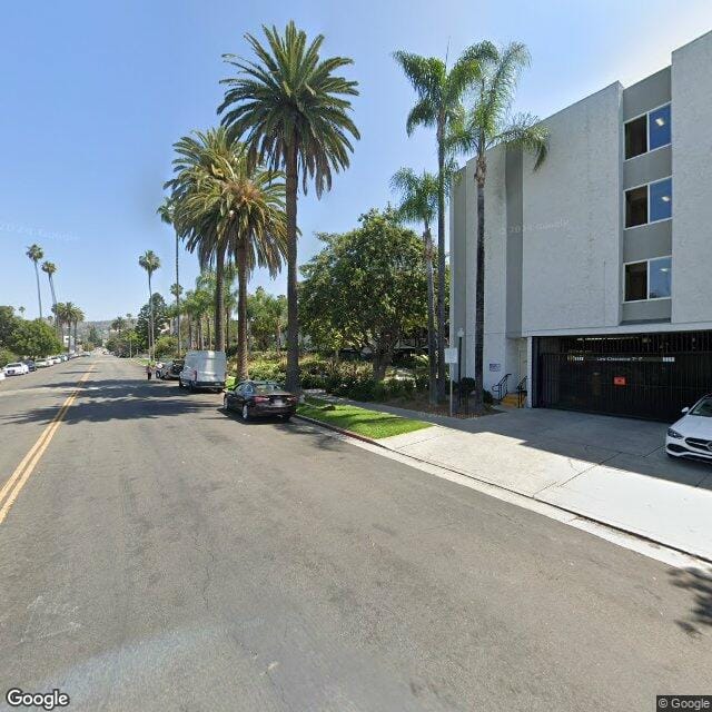 Photo of HOBART GARDENS. Affordable housing located at 1344 N HOBART BLVD LOS ANGELES, CA 90027